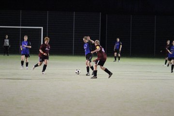 Bild 61 - Frauen am 20.4.12